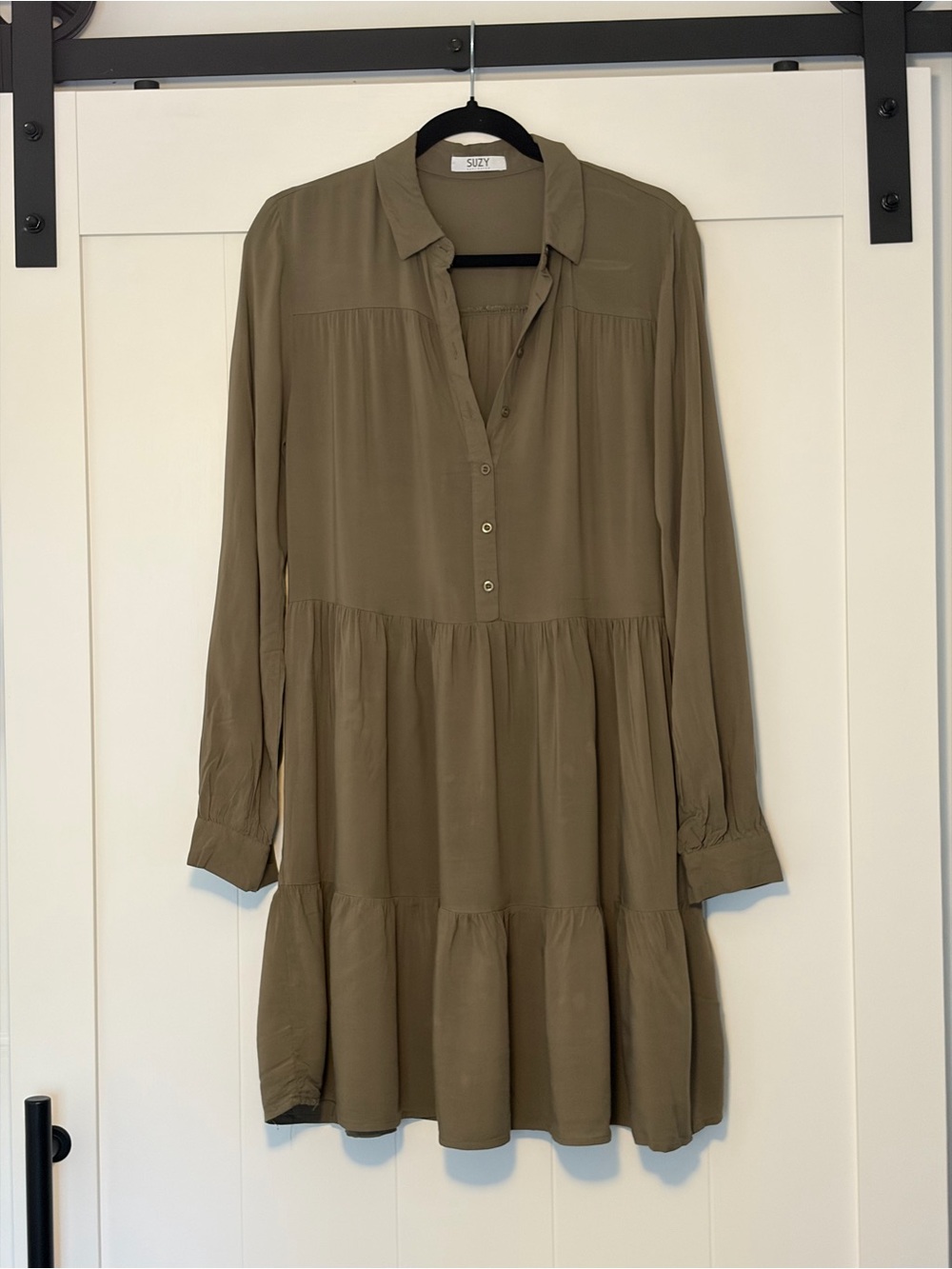 Suzy Shier Olive Tiered Button-Front Long Sleeve Dress